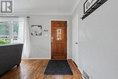 20 EAST 18TH STREET Hamilton (Inch Park) Ontario photo 4