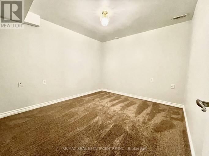 1771 MICKLEBOROUGH DRIVE W, London North (North I), Ontario, N6G5R4