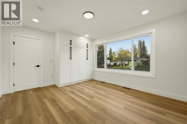 1303 87 Avenue SW Calgary Alberta photo 31