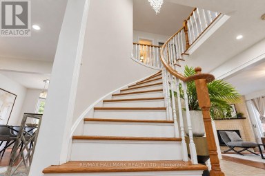 14 CRAWFORD ROSE DRIVE Aurora (Aurora Heights) Ontario photo 3
