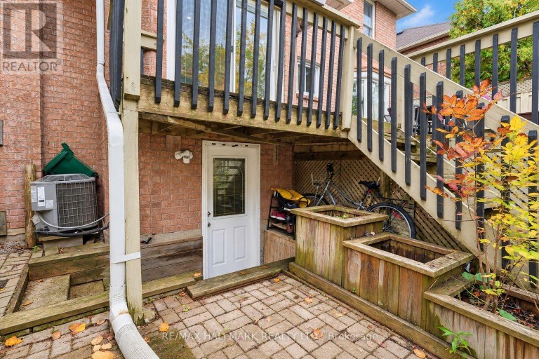 14 CRAWFORD ROSE DRIVE, Aurora (Aurora Heights), Ontario, L4G4P2