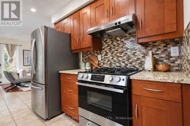 14 CRAWFORD ROSE DRIVE Aurora (Aurora Heights) Ontario photo 8