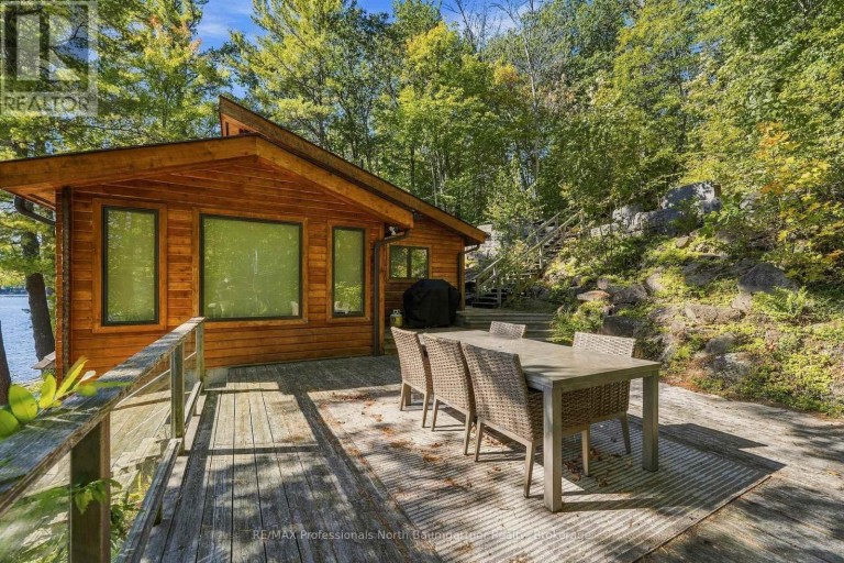1014 MACKMORE TRAIL, Algonquin Highlands (Stanhope), Ontario, K0M1S0