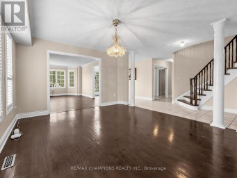 1 CLUSTER OAK PLACE Brampton (Sandringham-Wellington) Ontario photo 11
