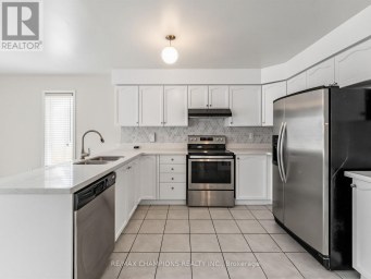 1 CLUSTER OAK PLACE Brampton (Sandringham-Wellington) Ontario photo 13