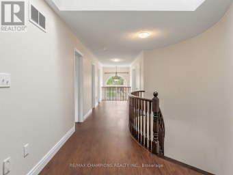 1 CLUSTER OAK PLACE Brampton (Sandringham-Wellington) Ontario photo 21