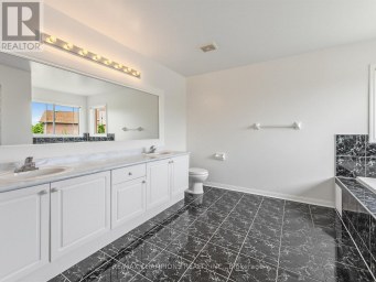 1 CLUSTER OAK PLACE Brampton (Sandringham-Wellington) Ontario photo 24