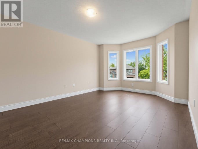 1 CLUSTER OAK PLACE, Brampton (Sandringham-Wellington), Ontario, L6R1V2