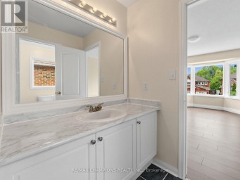 1 CLUSTER OAK PLACE Brampton (Sandringham-Wellington) Ontario photo 31
