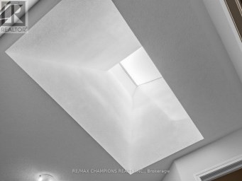 1 CLUSTER OAK PLACE Brampton (Sandringham-Wellington) Ontario photo 33