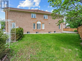 1 CLUSTER OAK PLACE Brampton (Sandringham-Wellington) Ontario photo 43