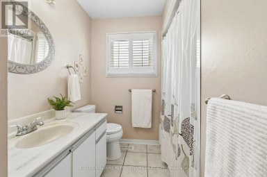 190 HILLTOP DRIVE East Gwillimbury (Holland Landing) Ontario photo 22