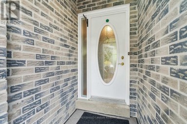 190 HILLTOP DRIVE East Gwillimbury (Holland Landing) Ontario photo 3