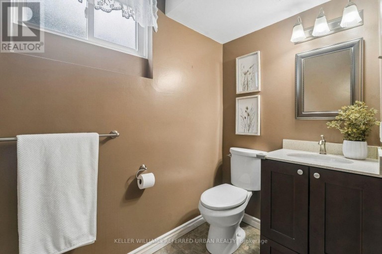 190 HILLTOP DRIVE, East Gwillimbury (Holland Landing), Ontario, L9N1B8