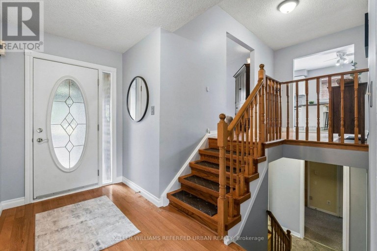 190 HILLTOP DRIVE, East Gwillimbury (Holland Landing), Ontario, L9N1B8