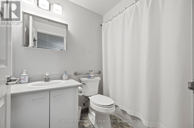 104 - 208 SILVERCREEK PARKWAY N, Guelph (Junction/Onward Willow), Ontario, N1H8H2