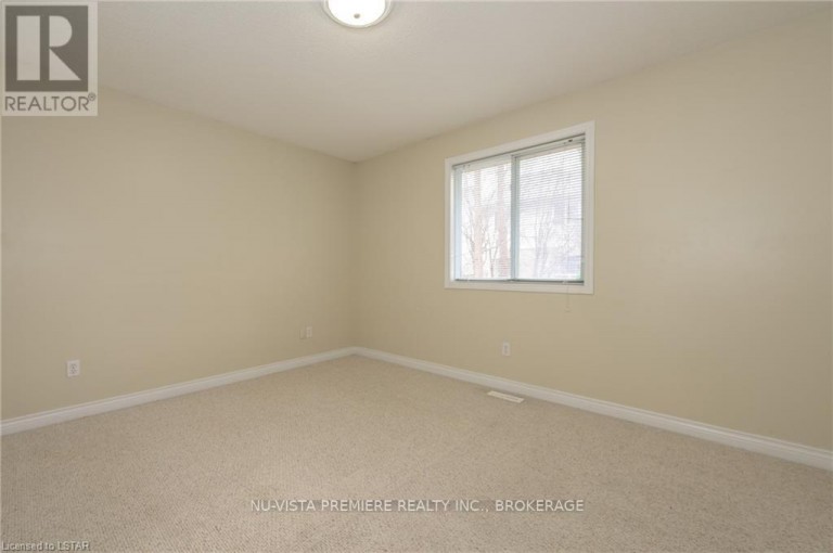 602 SPRUCEWOOD DRIVE, London North (North C), Ontario, N5X4J5