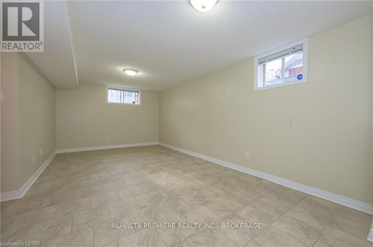 602 SPRUCEWOOD DRIVE, London North (North C), Ontario, N5X4J5