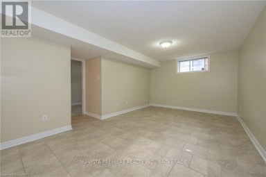 602 SPRUCEWOOD DRIVE London North (North C) Ontario photo 24