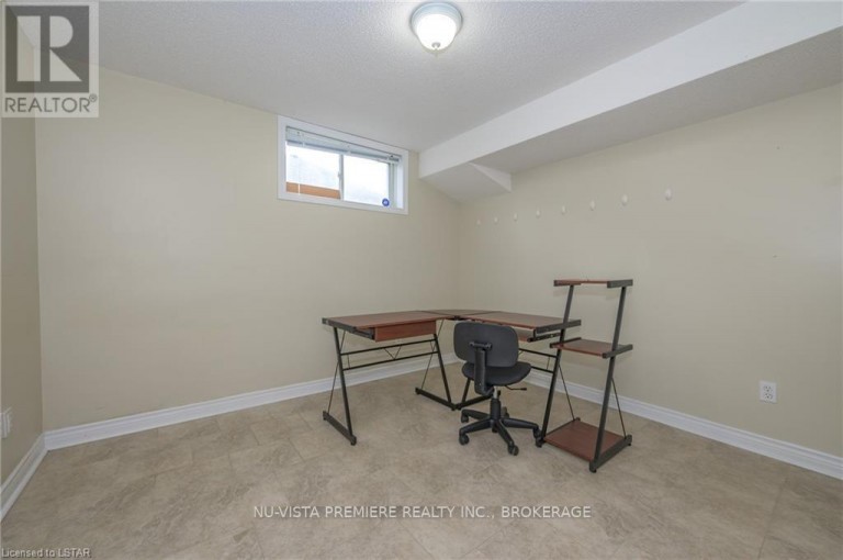 602 SPRUCEWOOD DRIVE, London North (North C), Ontario, N5X4J5