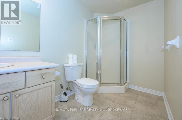 602 SPRUCEWOOD DRIVE, London North (North C), Ontario, N5X4J5