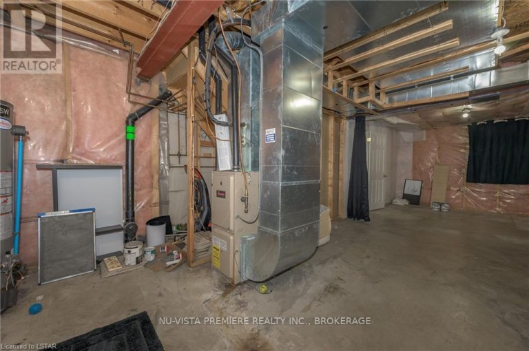 602 SPRUCEWOOD DRIVE, London North (North C), Ontario, N5X4J5