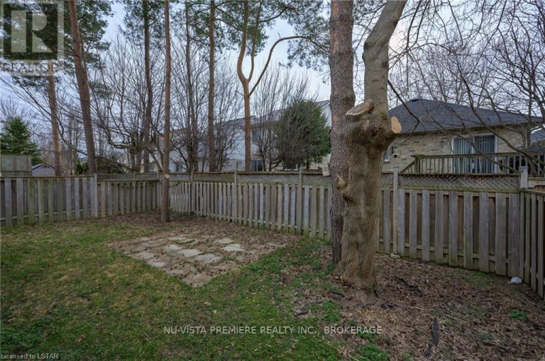 602 SPRUCEWOOD DRIVE, London North (North C), Ontario, N5X4J5