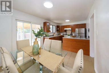 172 HOLLYBERRY TRAIL Toronto (Hillcrest Village) Ontario photo 11