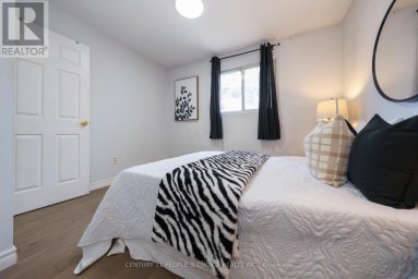 172 HOLLYBERRY TRAIL Toronto (Hillcrest Village) Ontario photo 13