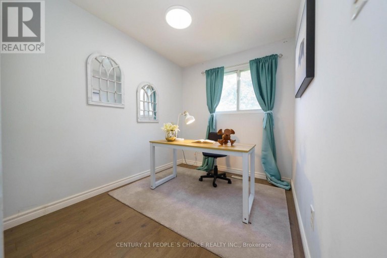 172 HOLLYBERRY TRAIL, Toronto (Hillcrest Village), Ontario, M2H2P4