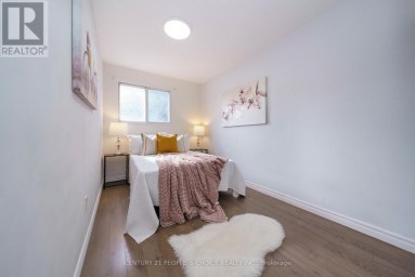 172 HOLLYBERRY TRAIL Toronto (Hillcrest Village) Ontario photo 26