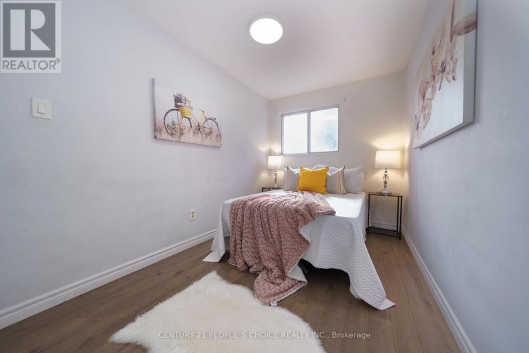 172 HOLLYBERRY TRAIL, Toronto (Hillcrest Village), Ontario, M2H2P4