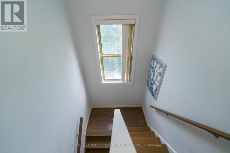 172 HOLLYBERRY TRAIL, Toronto (Hillcrest Village), Ontario, M2H2P4