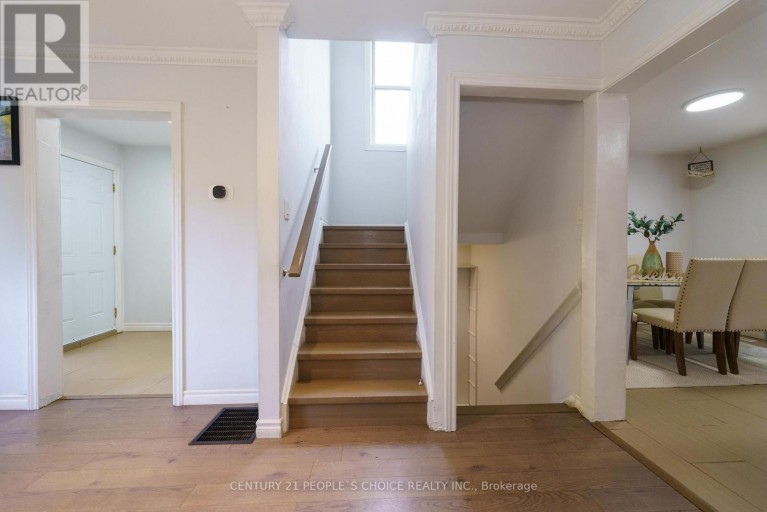 172 HOLLYBERRY TRAIL, Toronto (Hillcrest Village), Ontario, M2H2P4