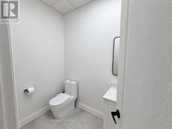 #8 - 101 GLIDDEN ROAD Brampton (Bramalea West Industrial) Ontario photo 15