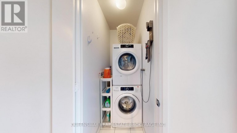 1605 - 101 ERSKINE AVENUE, Toronto (Mount Pleasant West), Ontario, M4P0C5
