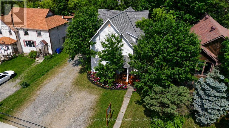 18 WILLIAM STREET, Parry Sound, Ontario, P2A1V1