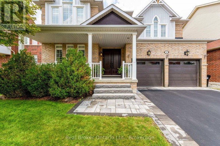 50 THE QUEENSWAY, Barrie (Innis-Shore), Ontario, L4M7J3