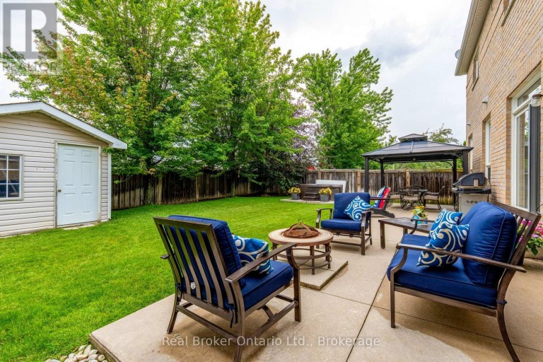 50 THE QUEENSWAY, Barrie (Innis-Shore), Ontario, L4M7J3