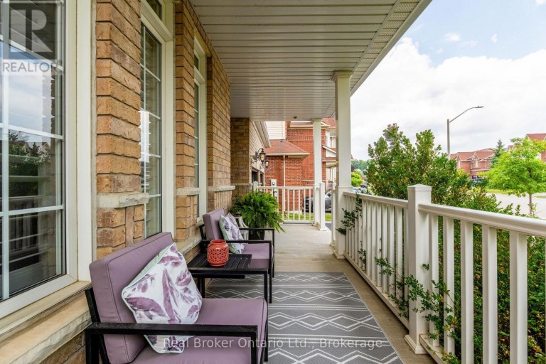 50 THE QUEENSWAY, Barrie (Innis-Shore), Ontario, L4M7J3