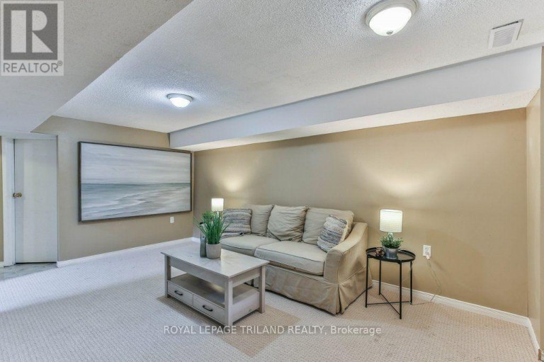 15 TALAVERA CRESCENT, London East (East I), Ontario, N5V1K7