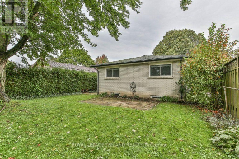 15 TALAVERA CRESCENT, London East (East I), Ontario, N5V1K7
