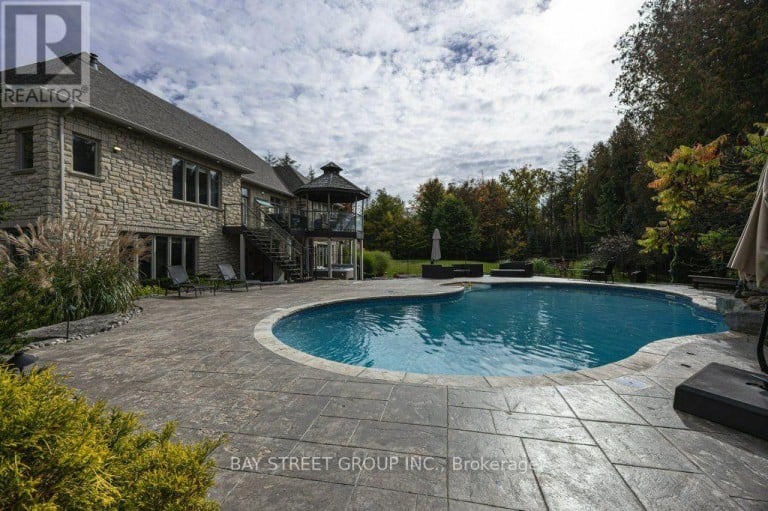 5 RIVER STONE COURT, East Gwillimbury, Ontario, L0G1V0