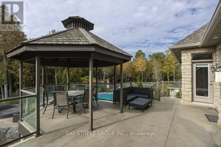 5 RIVER STONE COURT, East Gwillimbury, Ontario, L0G1V0