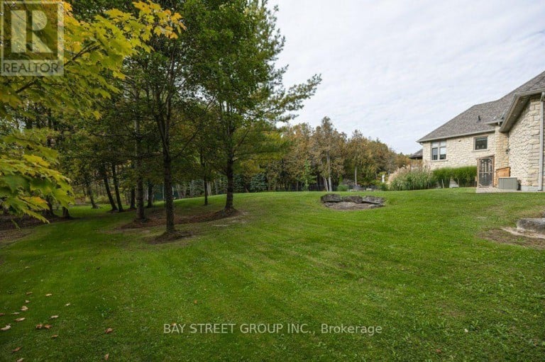 5 RIVER STONE COURT, East Gwillimbury, Ontario, L0G1V0