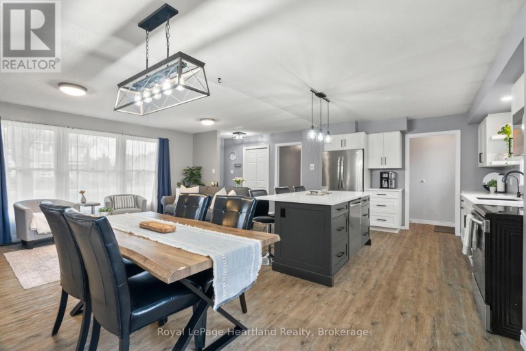 156 JOHN STREET N, Minto, Ontario, N0G1Z0