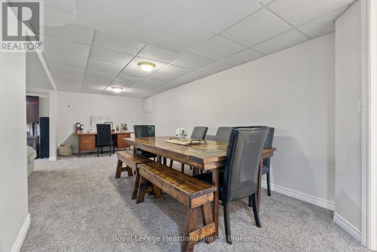 156 JOHN STREET N, Minto, Ontario, N0G1Z0