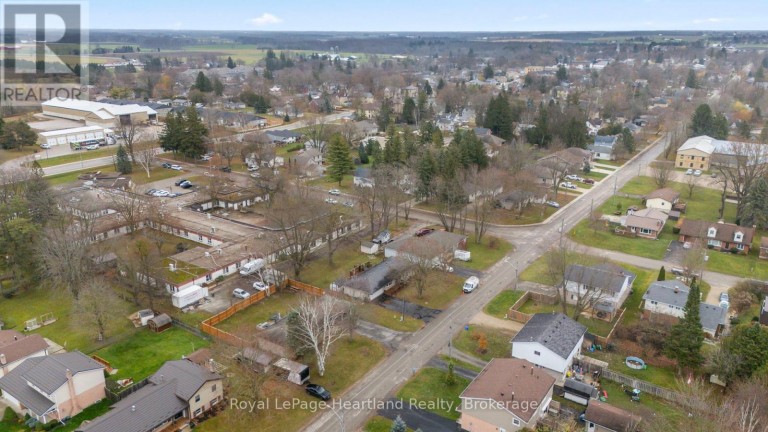 156 JOHN STREET N, Minto, Ontario, N0G1Z0