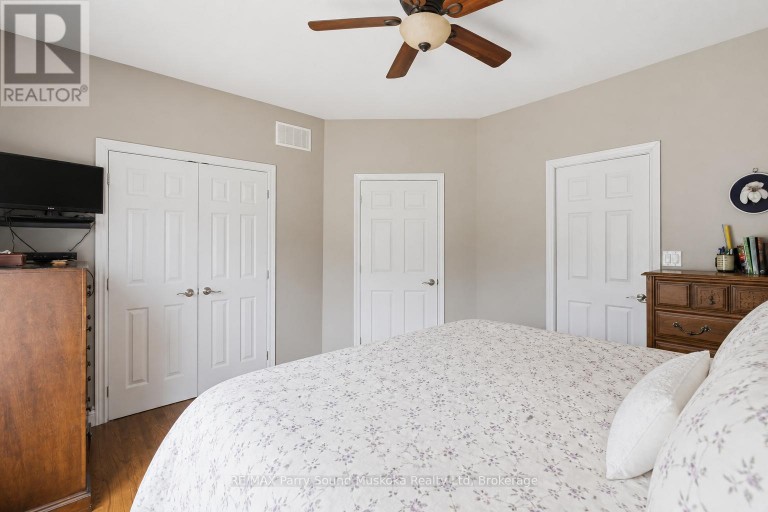 132 LAWSON DRIVE, Kearney, Ontario, P0A1J0