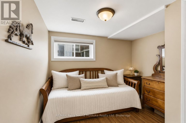 132 LAWSON DRIVE, Kearney, Ontario, P0A1J0